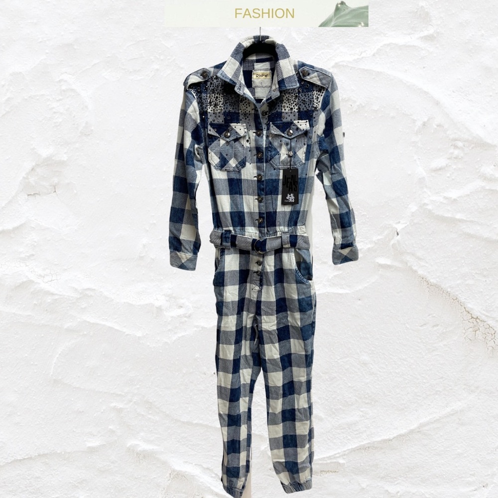 Brand Dishe Jeans jumpsuit is made of 100% cotton and blue Swarovski crystals.